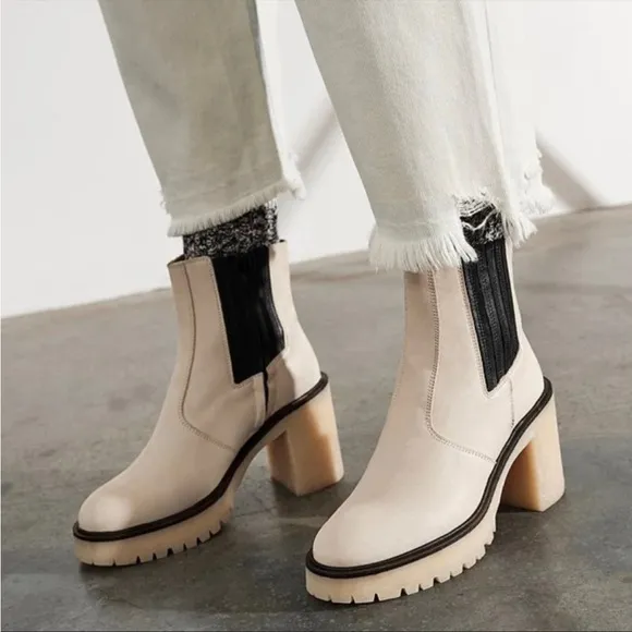 NEW FREE‎ PEOPLE James Chelsea Boots White Leather Chunky Block Heel