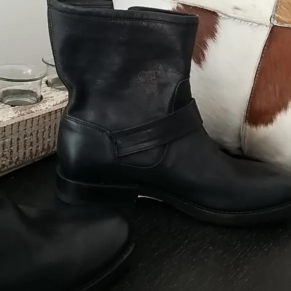 NEW! Frye Black Leather Buckle Boots