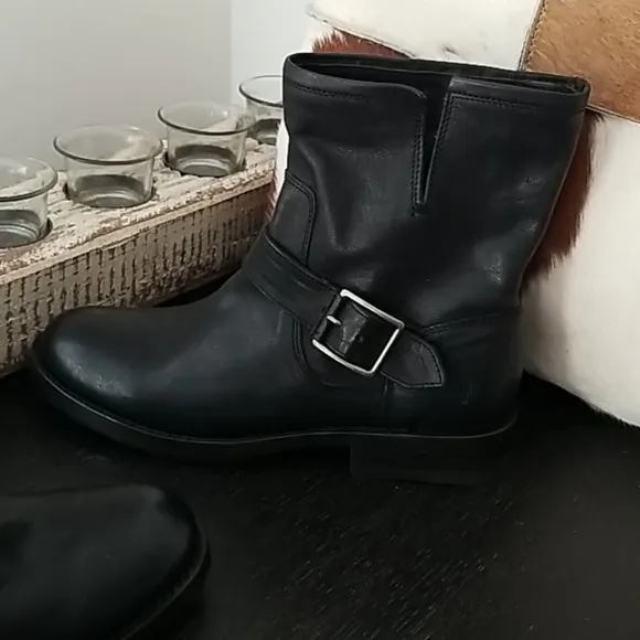 NEW! Frye Black Leather Buckle Boots