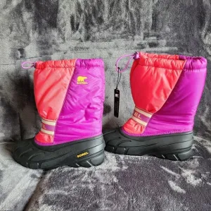 New girl's/ big kids Sorel Pink Purple Cub Snow Boots, size 7 ( 8.5 women size)