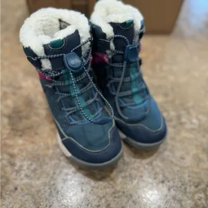 New Girls Merrell Snow Boots