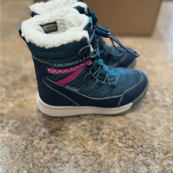 New Girls Merrell Snow Boots