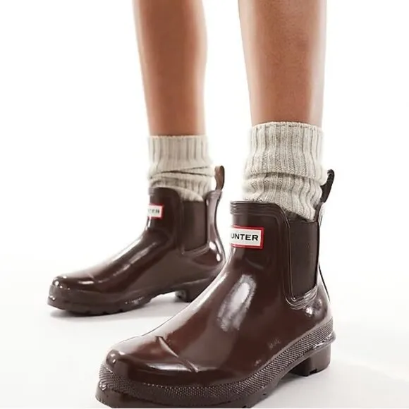 NEW HUNTER Original Chelsea Rain Boots - Waterproof  Brown Bolt  For Women 252
