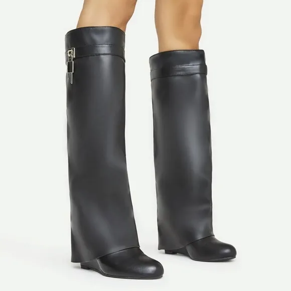 NEW IN BOX Black Fold Over Wedge Heel Wide Calf Pull On Knee High Boots Size 10