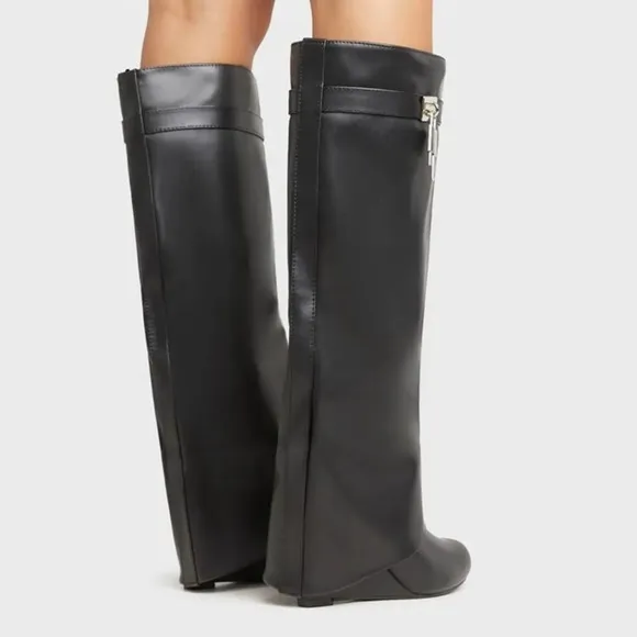 NEW IN BOX Black Fold Over Wedge Heel Wide Calf Pull On Knee High Boots Size 10