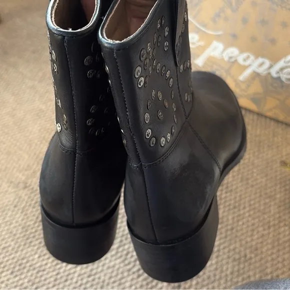 NEW in Box Free People Leather Harmony Studded Boots Black Size 8 1/2