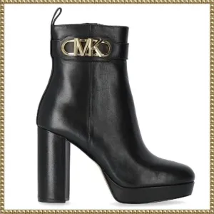 New in Box Michael Michael Kors Black Gold Logo Parker Platform Boots Size 7.5