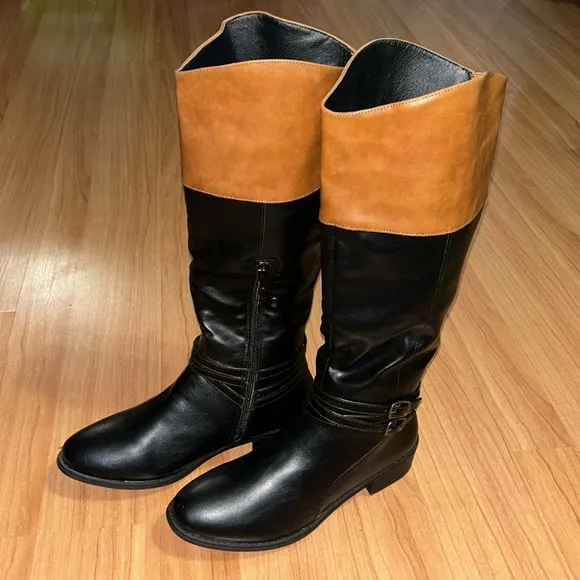 New in box True Craft Riding Boots