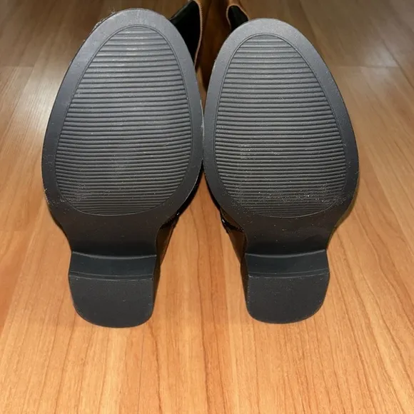 New in box True Craft Riding Boots