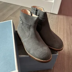NEW! jacadi Paris girl gray suede boots