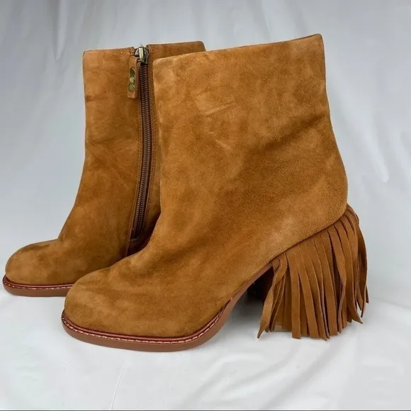 NEW Kelsi Dagger Brooklyn Linx Suede Fringe Boots