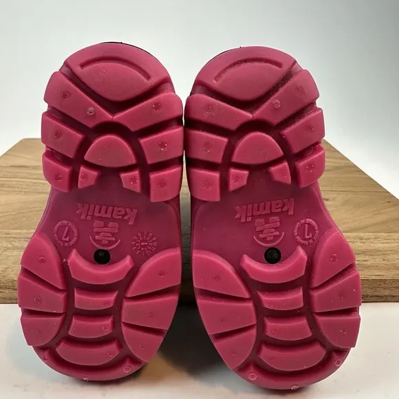 New Kids Kamik Snowbug 5 Insulated Faux Fur Lined Waterproof Snow Boots Size 7 C