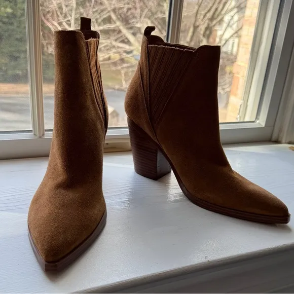 NEW* Marc Fisher Gadri Ankle Bootie Boots Suede Pointed Toe Chunky Heel Size 12