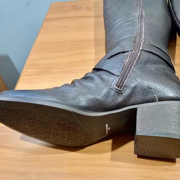 New Matisse Brown Pebble Leather Riding Boots
