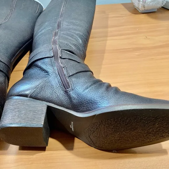 New Matisse Brown Pebble Leather Riding Boots