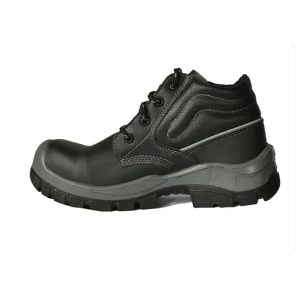 NEW MENS SAFETY WORK BOOTS- IMPACT &amp; SLIP RESISTANT, WATERPROOF | BLACK SIZE 8.5