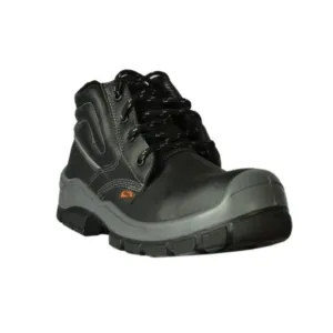 NEW MENS SAFETY WORK BOOTS- IMPACT &amp; SLIP RESISTANT, WATERPROOF | BLACK SIZE 9.5
