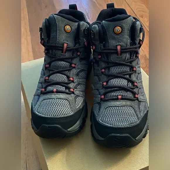 NEW Merrell Mens 10‎ M  Boots Moab 3 Mid GTX Outdoor Lace-Up Hiking