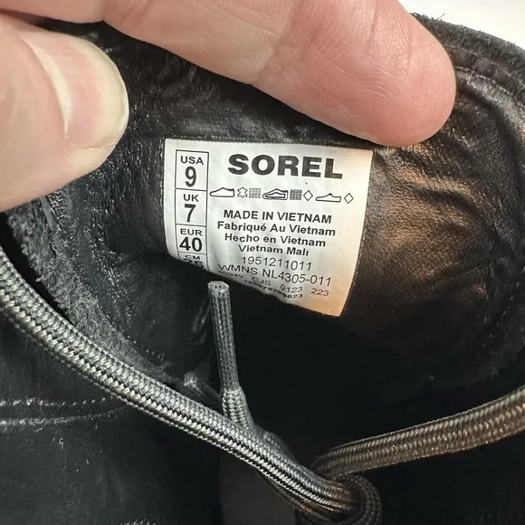 New NWOB Womens Sorel Brex Lace Waterproof Boots Booties Size 9 M