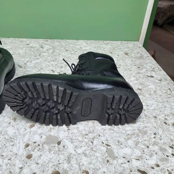 NEW Rocky Waterproof Boots