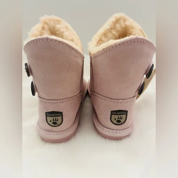 New! So cute Bearpaw Rosaline Youth Pale Pink Leather Boots. Size 13