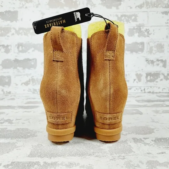 NEW Sorel Joan of Arctic Brown Tan Wedge Chelsea Ankle Boots W676