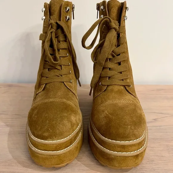 NEW Steve Madden Ember Brown Suede Lace Up Chunky Platform Boot Combat Lug