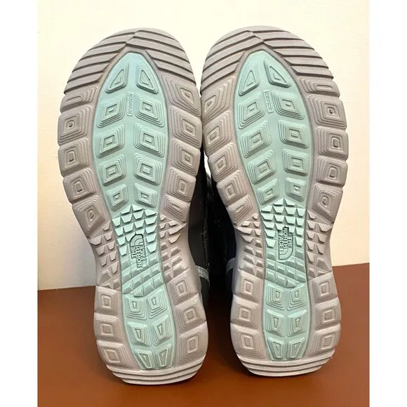 NEW! THE NORTH FACE Womens 5 Snow BOOTS Thermoball Insulated Button Quilted Gray