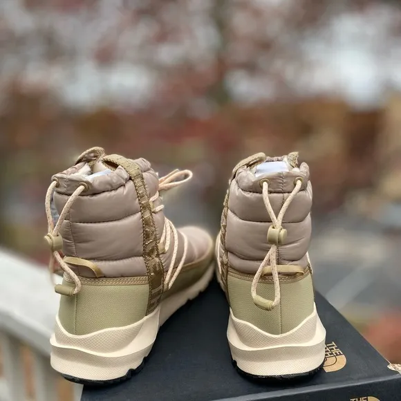 New! The North Face Women’s Thermoball Lace Up Winter Warm Snow Boots  S…
