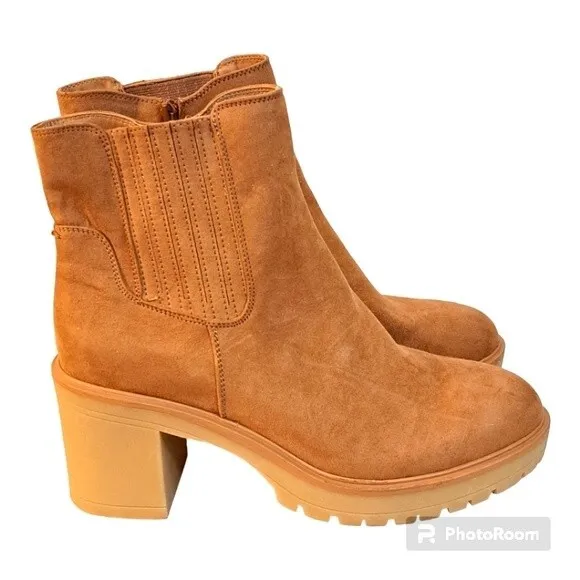 NEW UNIVERSAL THREAD KATRINA COGNAC PLATFORM CHUNKY HEEL BOOTIES SZ 11 NWT