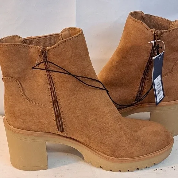 NEW UNIVERSAL THREAD KATRINA COGNAC PLATFORM CHUNKY HEEL BOOTIES SZ 11 NWT
