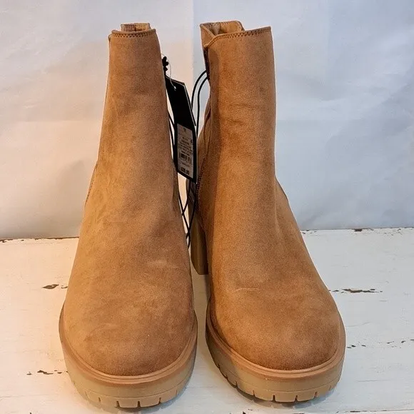 NEW UNIVERSAL THREAD KATRINA COGNAC PLATFORM CHUNKY HEEL BOOTIES SZ 11 NWT
