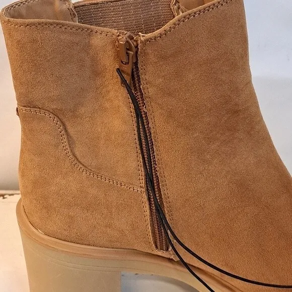 NEW UNIVERSAL THREAD KATRINA COGNAC PLATFORM CHUNKY HEEL BOOTIES SZ 11 NWT