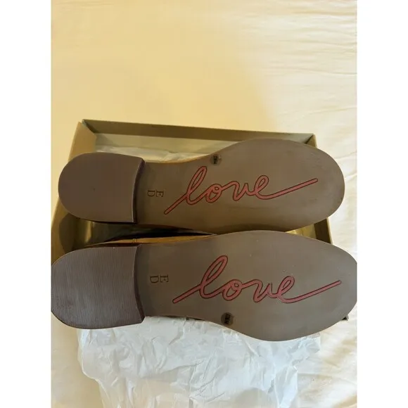 New W/ Box ed by ellen degeneres suede boots