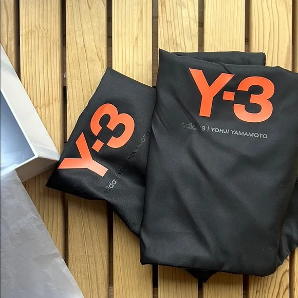 new Y-3 Two-Tone Neoprene Ankle Boot Sneakers in Black size Women’s US 7