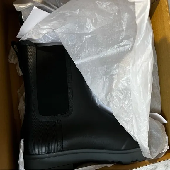 NIB Bogs Ladies Holly Tall Waterproof Black Rain Boots sz 11