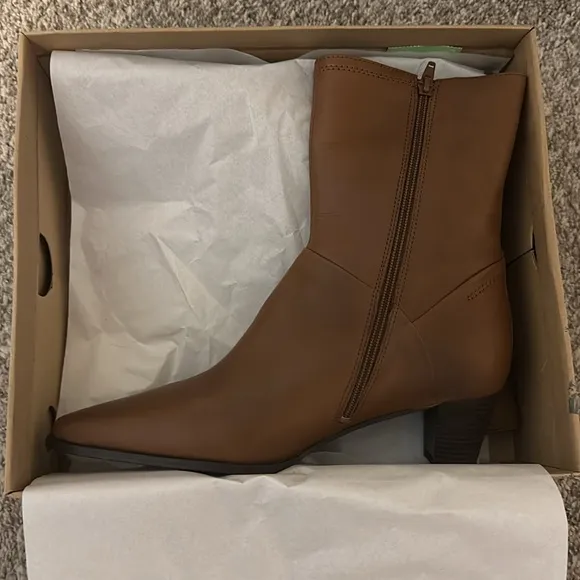 NIB Free People Cosmico Ankle Boots