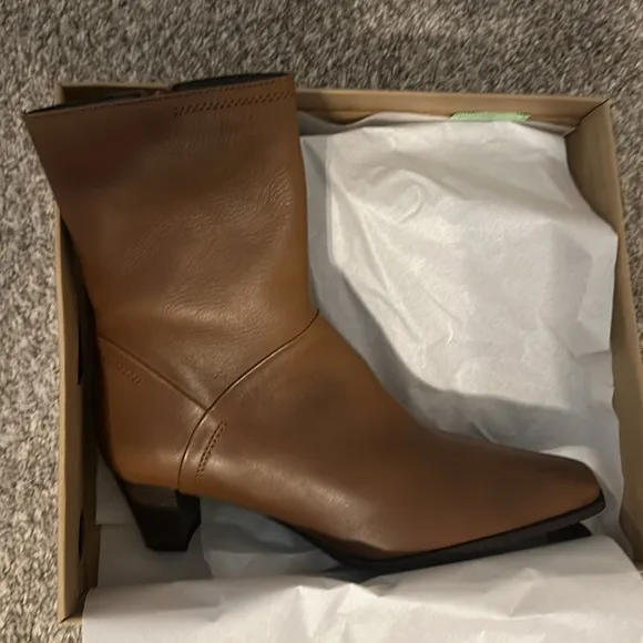 NIB Free People Cosmico Ankle Boots