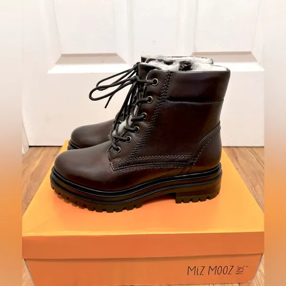 NIB Miz Mooz Leather Wool Lined Lace-Up Boots
