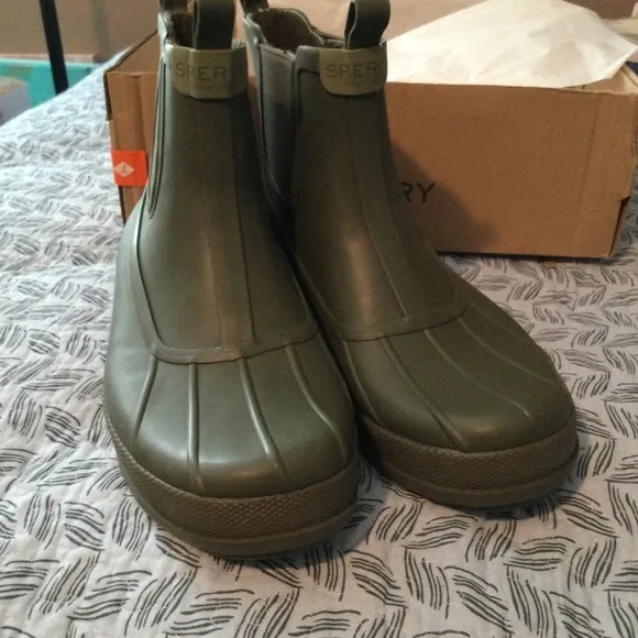 NIB - SPERRY Brand New Hunting/Fishing Boots - Sperry All Weather Boots Snow