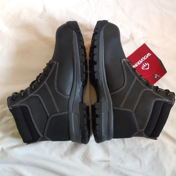 NIB Women's Wolverine Piper boots size 6.5 Black, gray and green