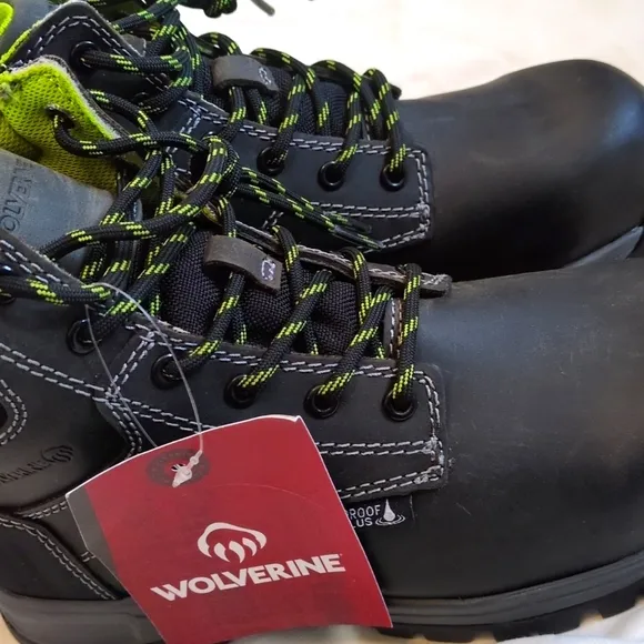 NIB Women's Wolverine Piper boots size 6.5 Black, gray and green