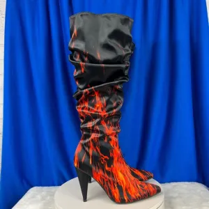 NIB/NWT |•HOROSCOPEZ•| DOLLS KILL PHOTO REAL PRINTED ARIES FLAME BOOT SIZE 7