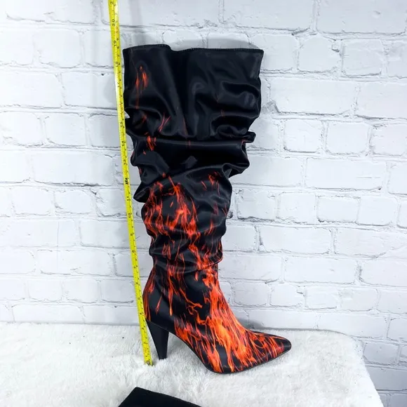 NIB/NWT |•HOROSCOPEZ•| DOLLS KILL PHOTO REAL PRINTED ARIES FLAME BOOT SIZE 7