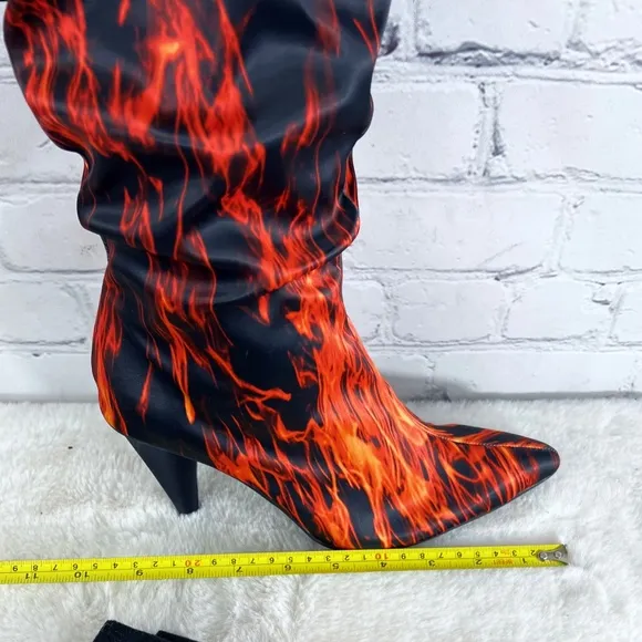 NIB/NWT |•HOROSCOPEZ•| DOLLS KILL PHOTO REAL PRINTED ARIES FLAME BOOT SIZE 7