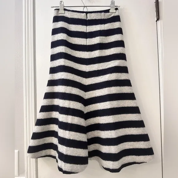 Nicholas Women’s Wool Striped Flare Skirt Navy &amp; Cream US 2