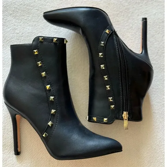 Nicole Miller Women's Black Faux Leather Studded Stiletto Ankle Boots 6