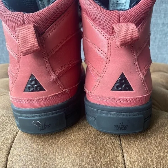 Nike ACG Woodside Boots in Redwood Black Youth 2.5
