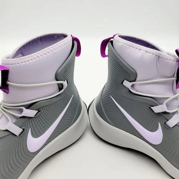 Nike Binzie Boot (PS). Brand New. Kids Size: 1y