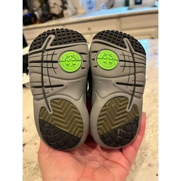 Nike Flex Advantage  Toddler Fleece Lined Snow Boots sz 5C EUC